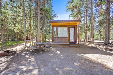 Headwaters Lodge At Flagg Ranch